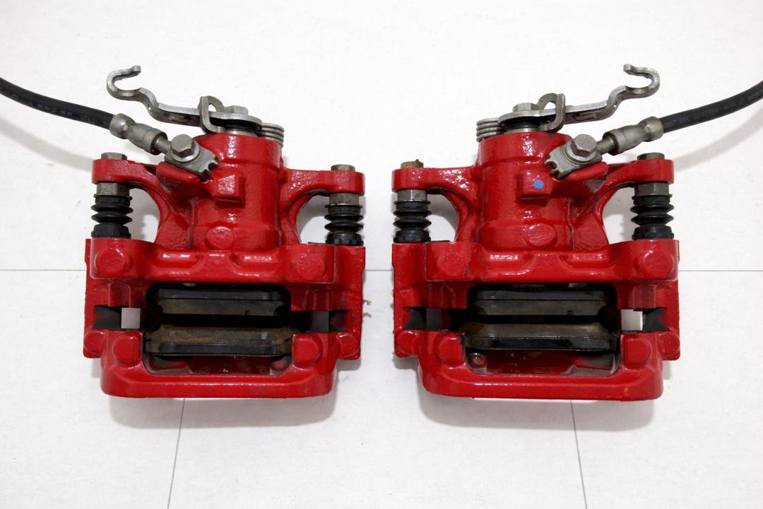 Vw golf gti mk7 front calipers