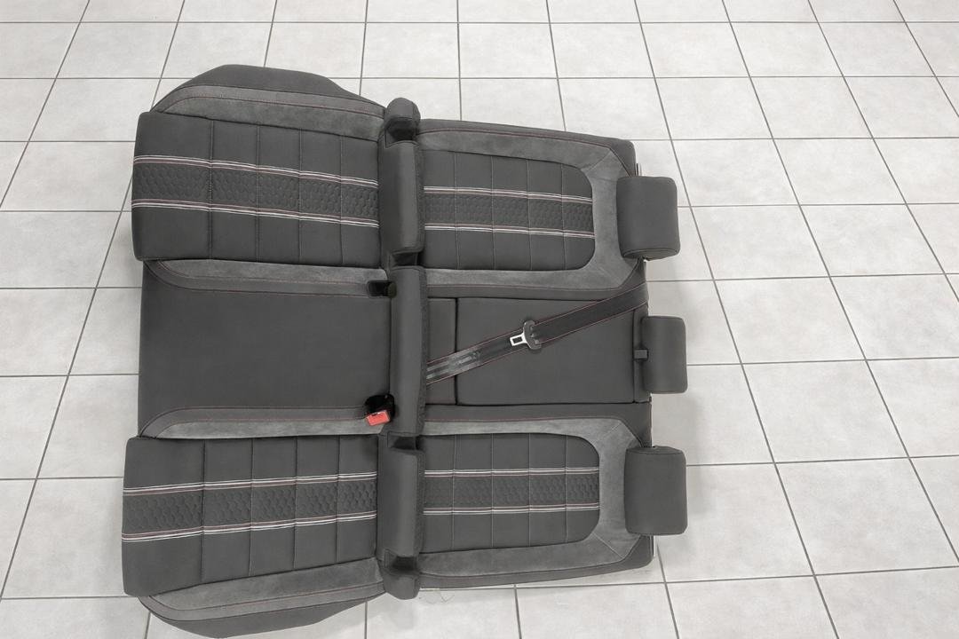 VW Golf 7 GTI ED40 Buckets Alcantara/Fabric Grey Honeycomb/Stripes Red/White - Image 3