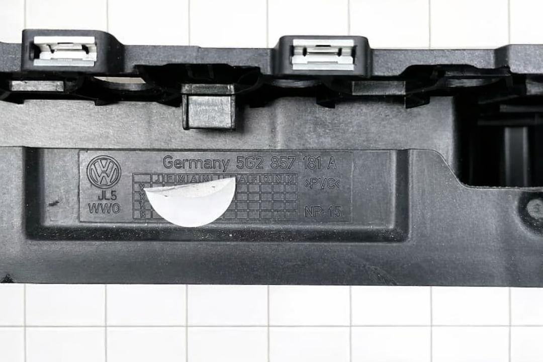 mk7 5 rhd dashboard panel bare