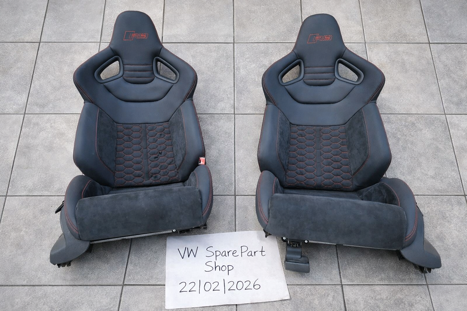 VW Golf leather passenger seat