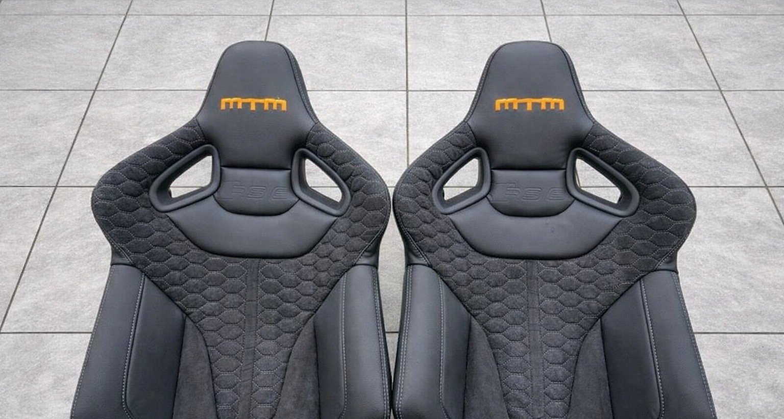 VW Golf brand Seat