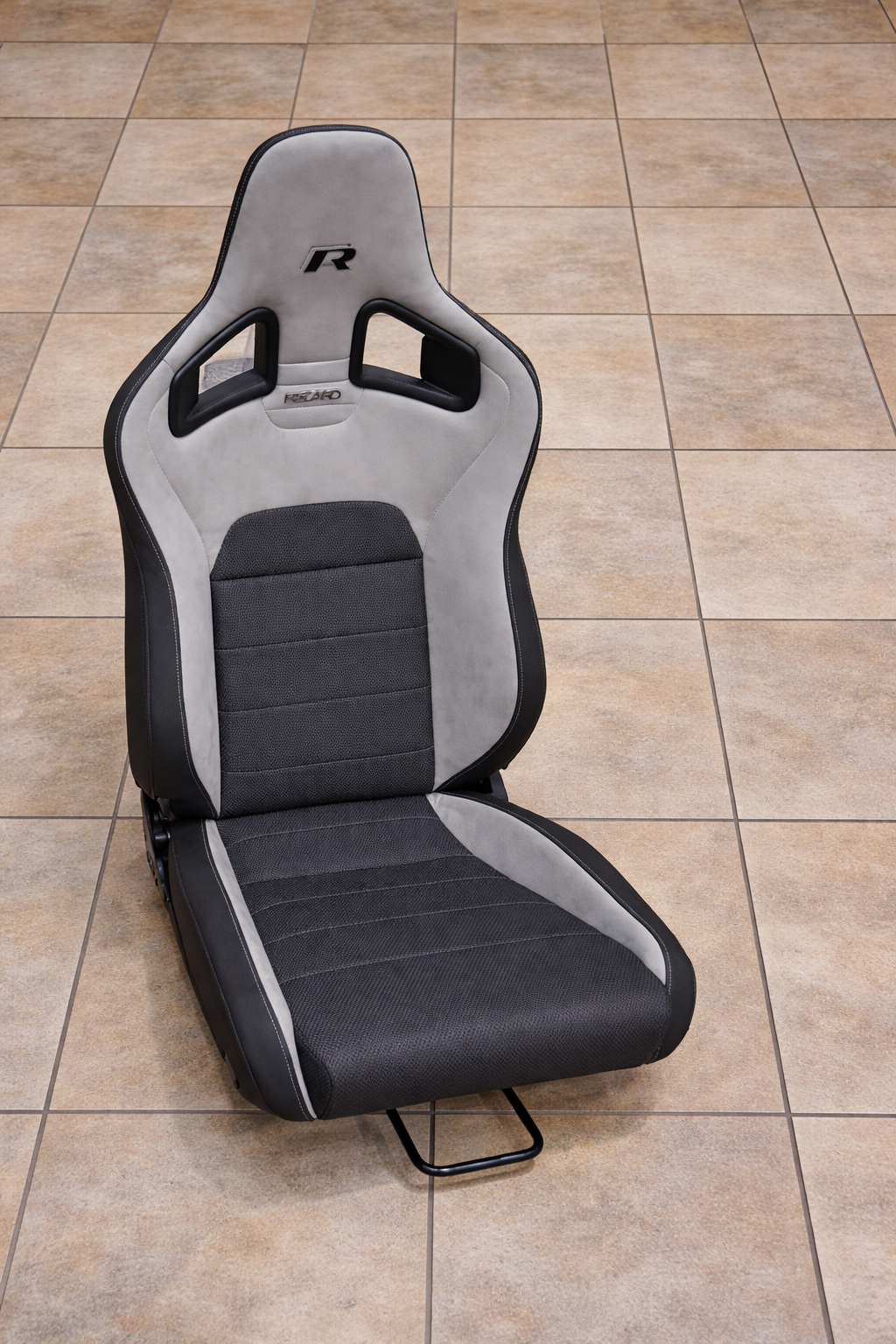 VW Golf OEM seat
