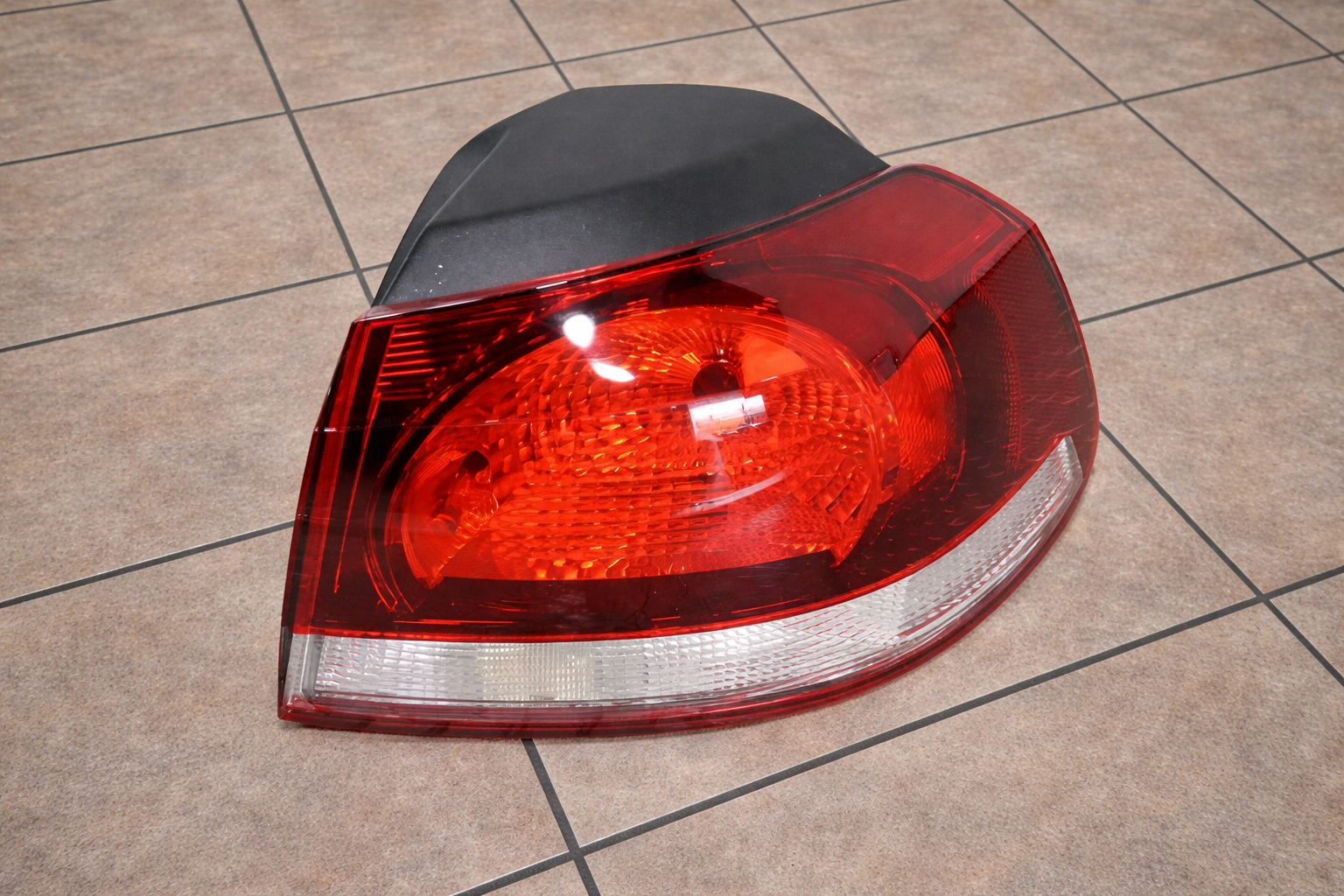 Volkswagen Golf LED Taillights - Image 2