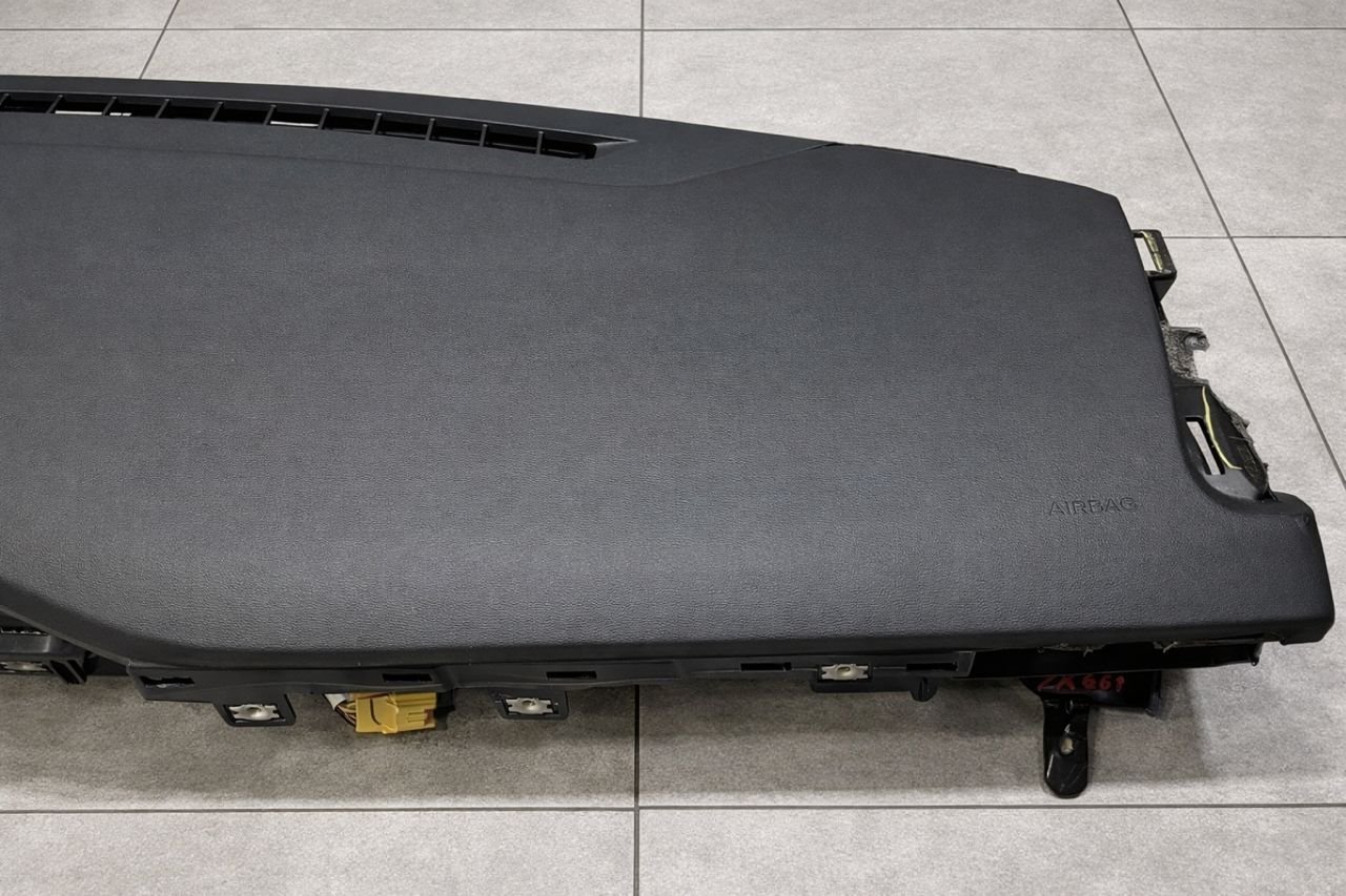 2024-2025 Ford Mustang S650 Instrument Dashboard Panel w/ Passenger Airbag SRS / FM201 - Image 3